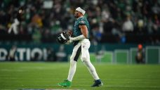 Eagles&#8217; Jalen Hurts fined for violating NFL&#8217;s uniform and equipment rules