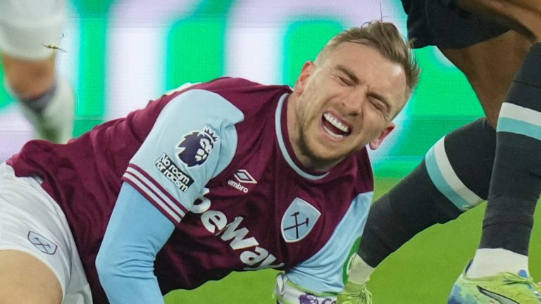 West Ham's Jarrod Bowen falls on the ground during the English Premier League soccer match between West Ham United and Liverpool at the London Stadium in London, Sunday, Dec. 29, 2024. (Kirsty Wigglesworth, File/AP)