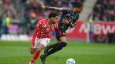 Bundesliga Roundup: Bayern loses for first time under coach Kompany