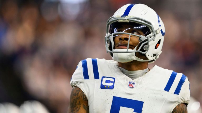 Indianapolis Colts quarterback Anthony Richardson (5) looks up at the scoreboard during an NFL football game against the Tennessee Titans, Sunday, Dec. 22, 2024, in Indianapolis. (Zach Bolinger/AP)