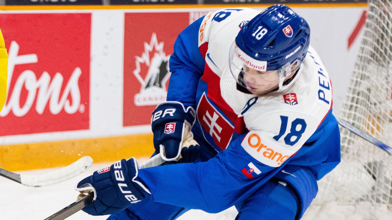 Slovakia earns wild win over Kazakhstan at world junior hockey championship