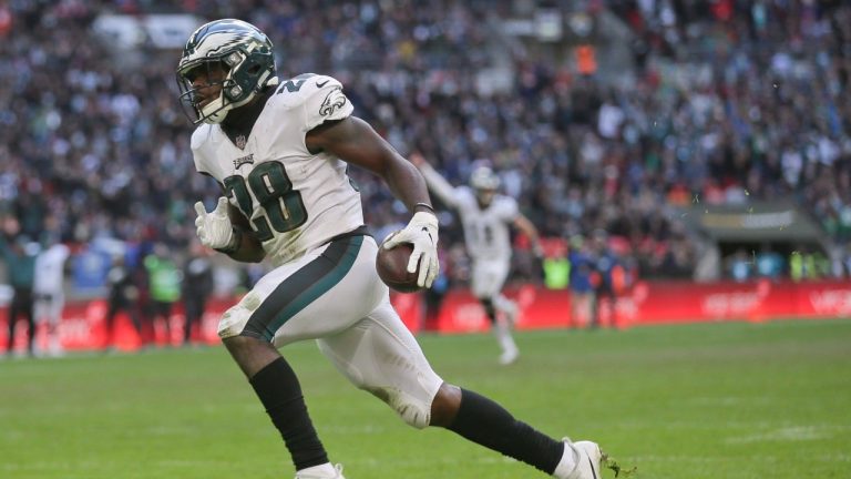 Former Philadelphia Eagles running back Wendell Smallwood (28). (Tim Ireland/AP)