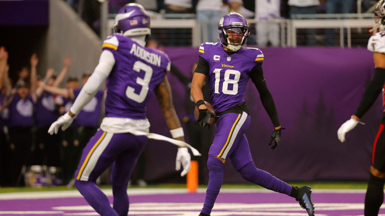 NFL Week 14 Roundup: Vikings trounce Falcons in Cousins’ return