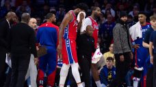 76ers&#8217; Joel Embiid exits game vs. Pacers with facial injury