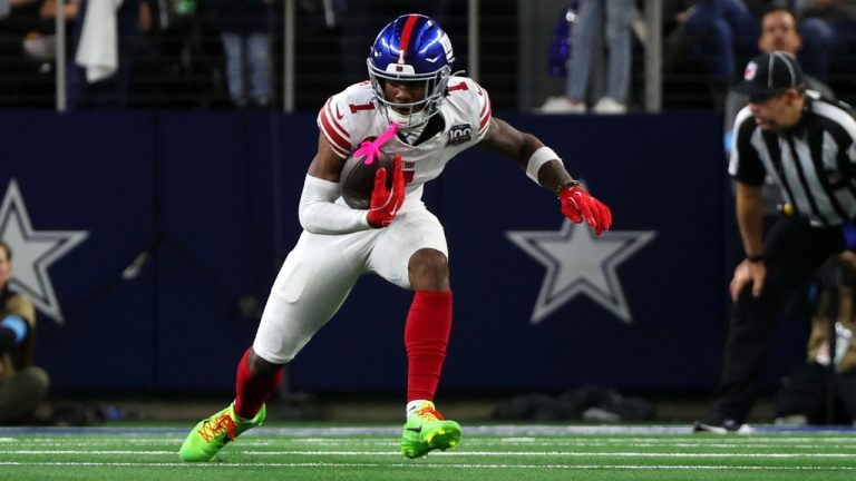 New York Giants wide receiver Malik Nabers (1) carries the ball after a catch against the Dallas Cowboys in an NFL football game in Arlington, Texas, Thursday, Nov. 28, 2024. (Richard W. Rodriguez/AP)