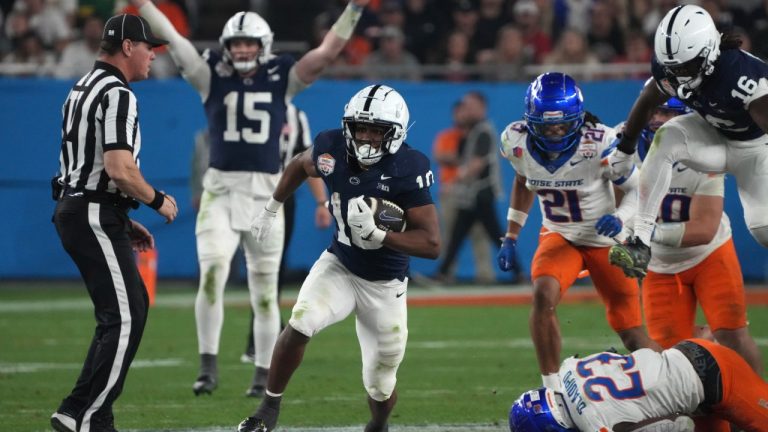 Penn State running back Nicholas Singleton (10) breaks free for a touchdown run against Boise State during the second half of the Fiesta Bowl College Football Playoff game, Tuesday, Dec. 31, 2024, in Glendale, Ariz. (Rick Scuteri/AP)