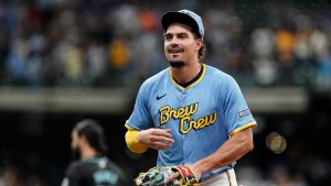 Milwaukee Brewers' Willy Adames during the seventh inning of a baseball game against the Arizona Diamondbacks. (Aaron Gash/AP)