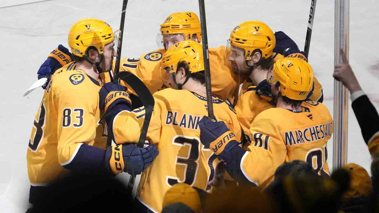 Predators erase four-goal deficit in comeback win over Sharks