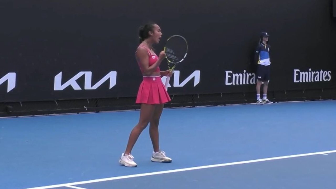 Australian Open Highlights: (30) Fernandez def. Bucsa in three sets