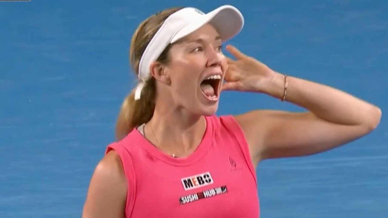 Danielle Collins taunts Aussie Open crowd after beating Australian Aiava