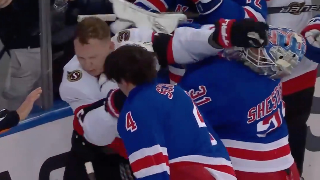 Tempers flare as Rangers’ Shesterkin goes after Tkachuk in heated scuffle