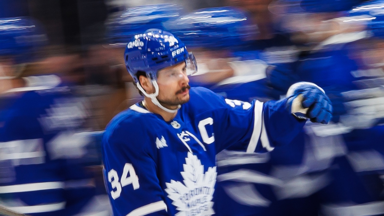 Maple Leafs’ top line sparks victory over rival Lightning