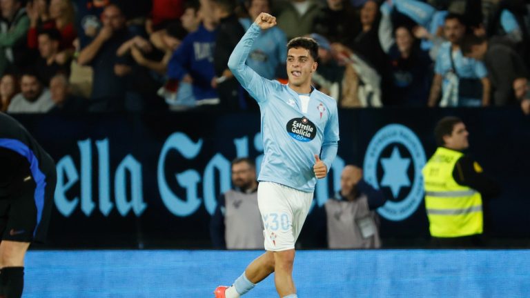 Celta's Hugo Alvarez celebrates scoring his side's 2nd goal during the Spanish La Liga soccer match between Celta Vigo and Barcelona at the Balaidos stadium in Vigo, Spain, Saturday, Nov. 23, 2024. (Lalo R. Villar/AP)