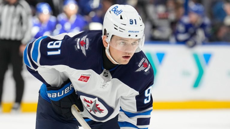 Winnipeg Jets center Cole Perfetti (91) against the Tampa Bay Lightning during the first period of an NHL hockey game. (Chris O'Meara/AP)