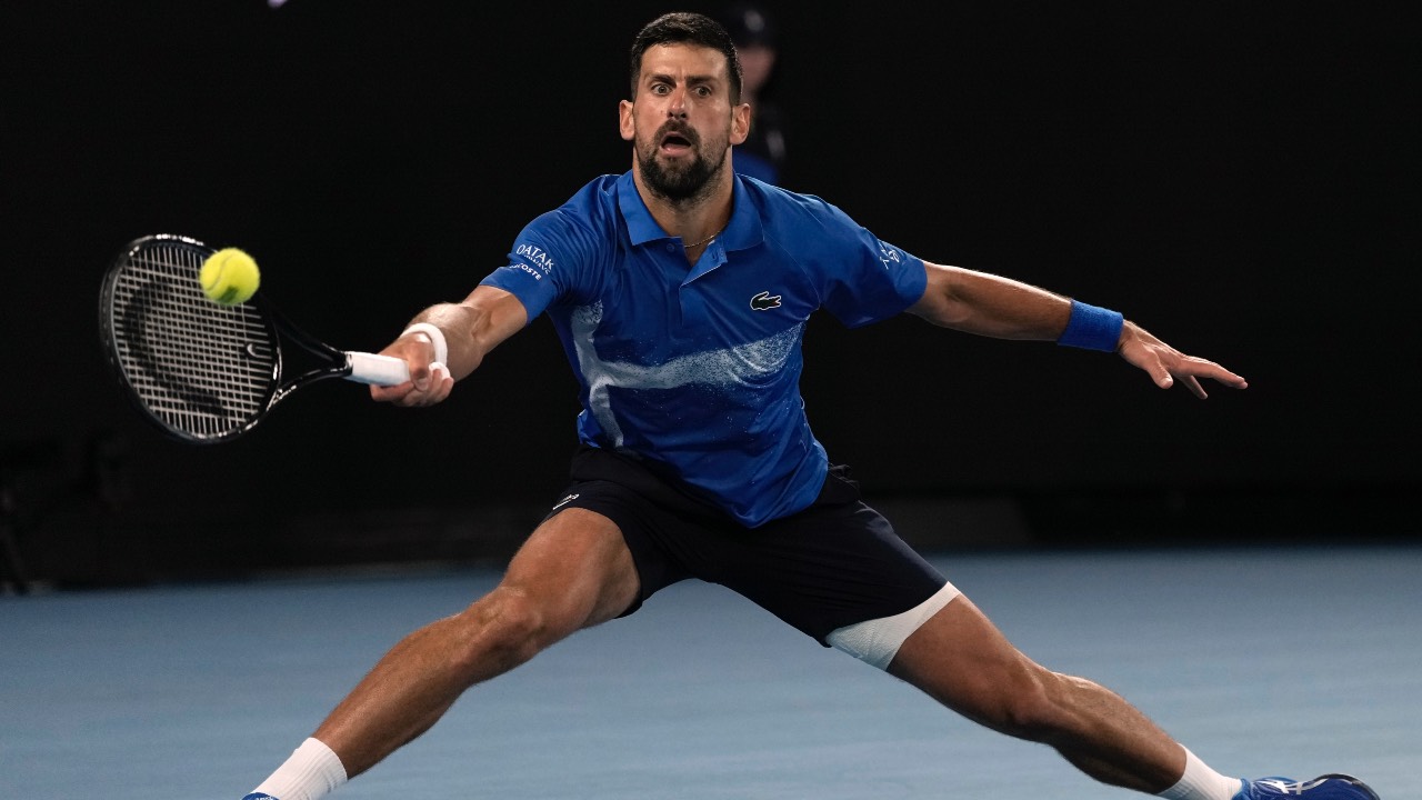 Novak Djokovic beats Carlos Alcaraz in Aussie Open quarters, gets closer to 25th Grand Slam