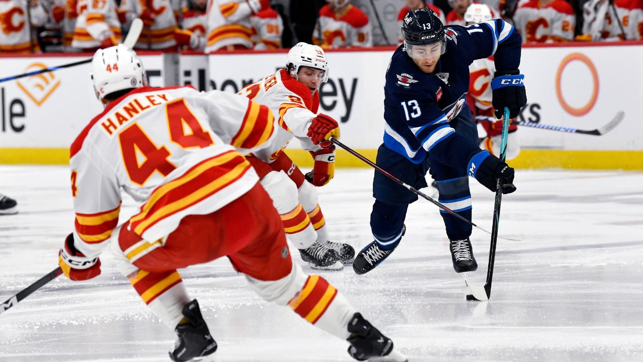 Vilardi nets four points as Jets cool off Flames