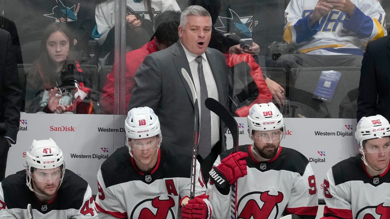 Devils head coach Sheldon Keefe lays into team during morning skate