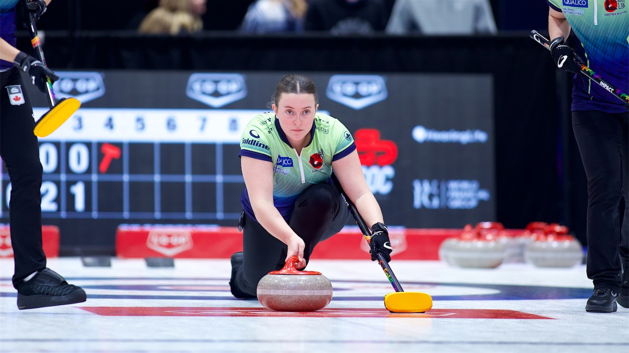 Lauren Lenentine joins Team Einarson as alternate for Scotties Tournament of Hearts