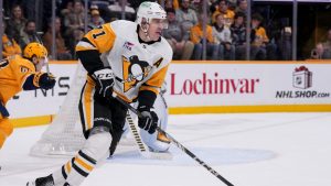 Pittsburgh Penguins center Evgeni Malkin (71) plays during the second period of an NHL hockey game against the Nashville Predators, Thursday, Dec. 19, 2024, in Nashville, Tenn. (George Walker IV/AP)