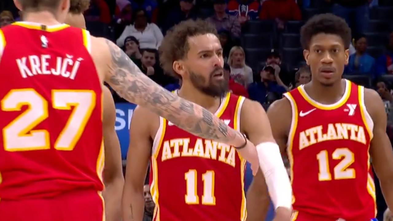 Hawks’ Young nails go-ahead bucket over Pistons’ Beasley in dying seconds