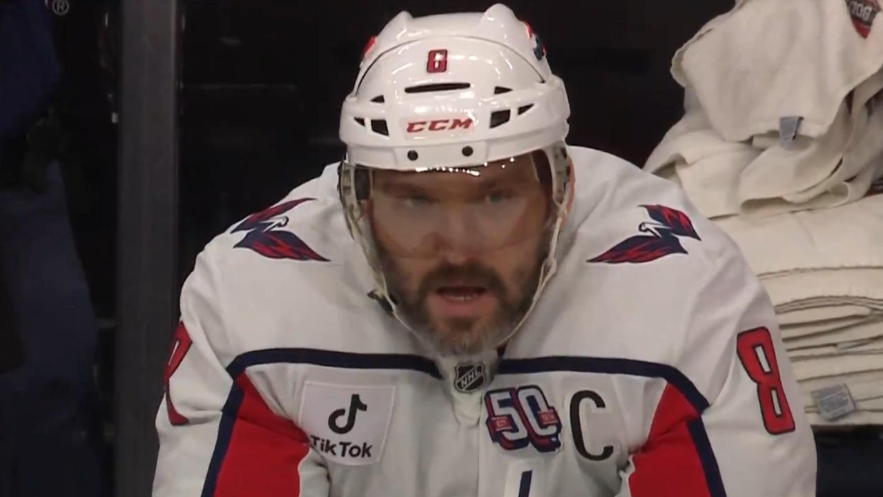 Capitals’ Ovechkin scores in fourth straight game for goal No. 879