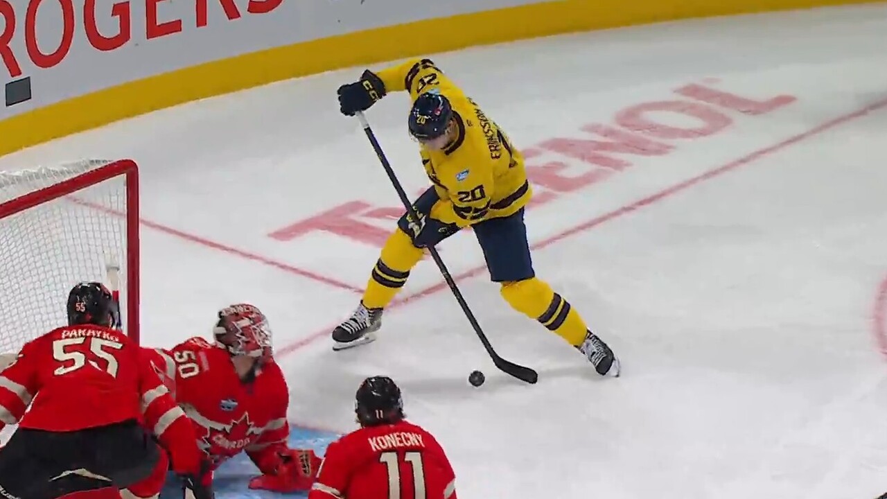 Eriksson Ek bangs home rebound to knot it up for Sweden