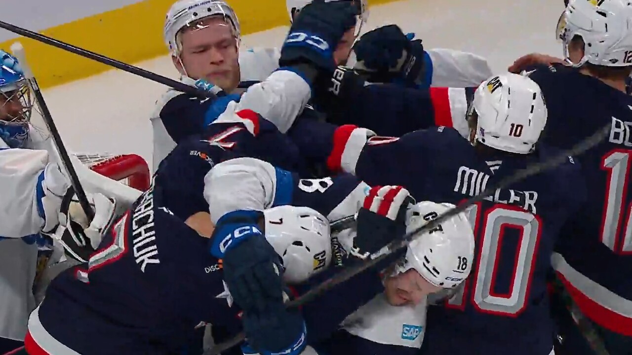 Tempers flare early between USA and Finland at 4 Nations Face-Off