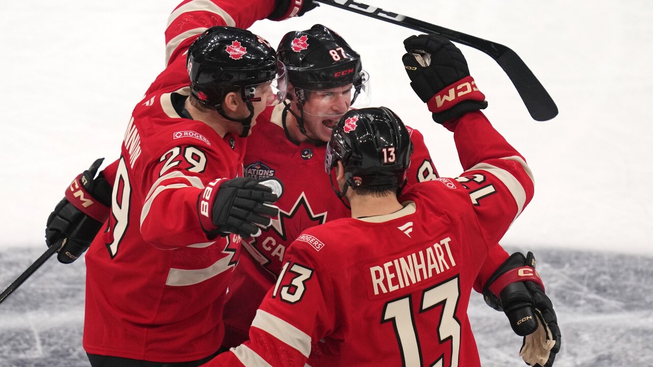 Canada gets healthier as they earn second shot at USA in 4 Nations final