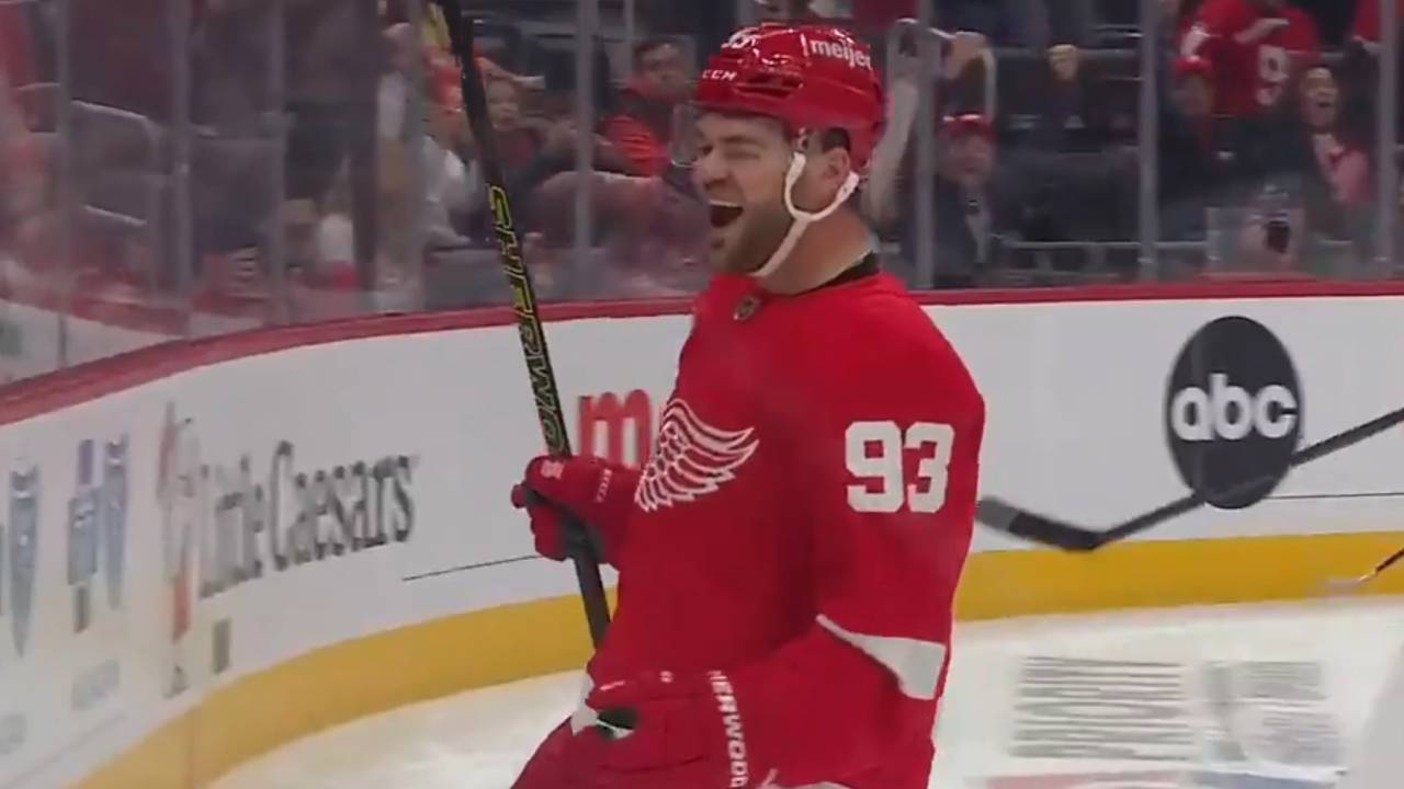 Red Wings’ DeBrincat pounces on Wild turnover for slick backhand goal