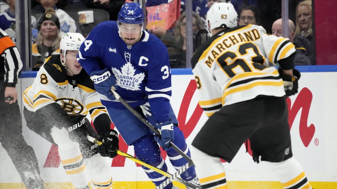 Why Maple Leafs would be the smart play in Boston vs. reeling Bruins