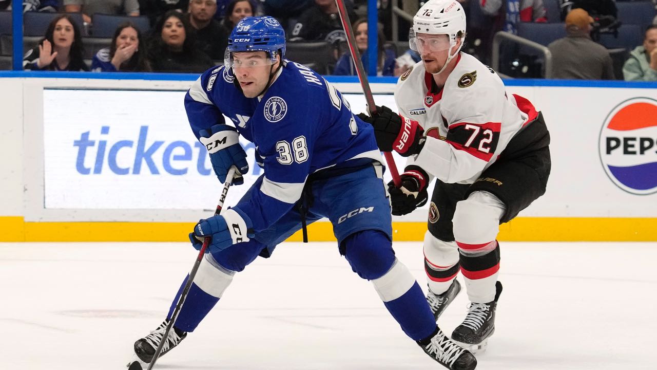 Lightning beat Senators to sweep two-game series in Florida