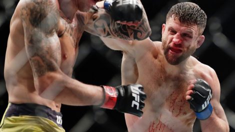 Calvin-Kattar-throws-a-punch-during-the-third-round-of-a-featherweight-UFC-bout